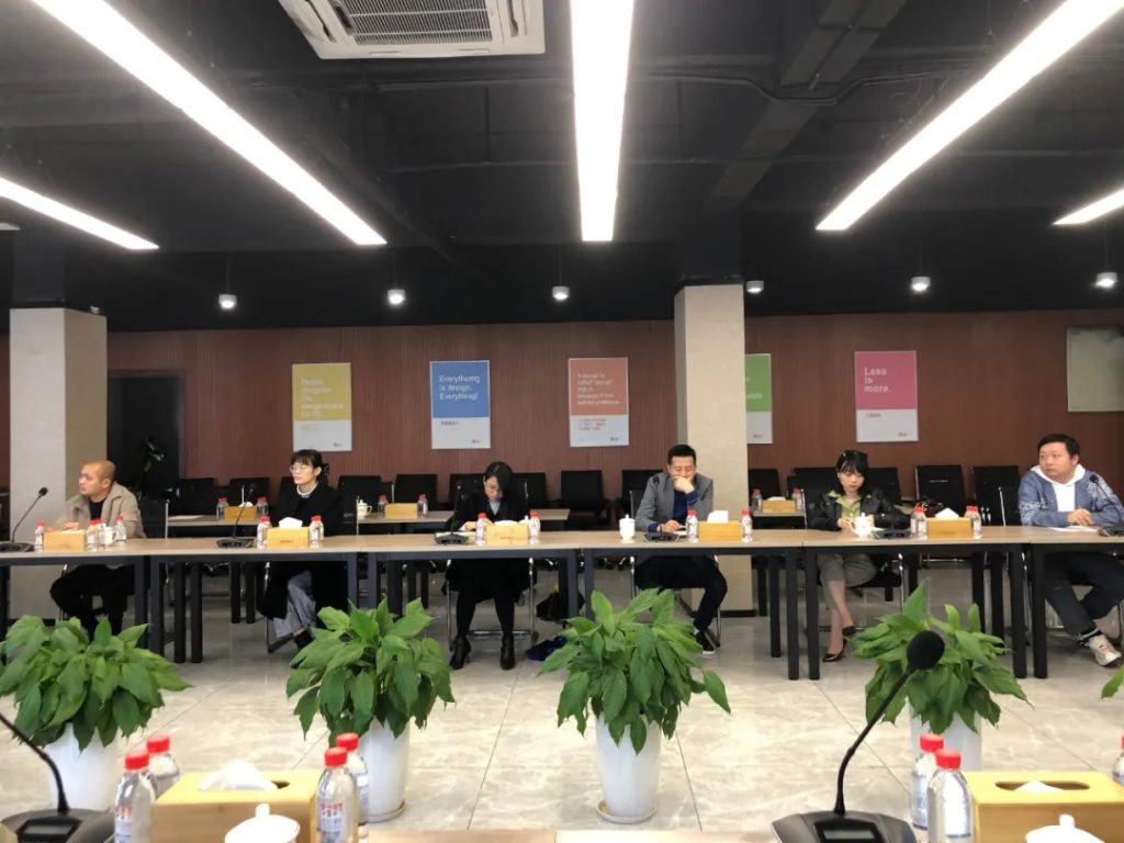 豐城市優(yōu)秀企業(yè)家都說“好”的這場會，到底講了啥？