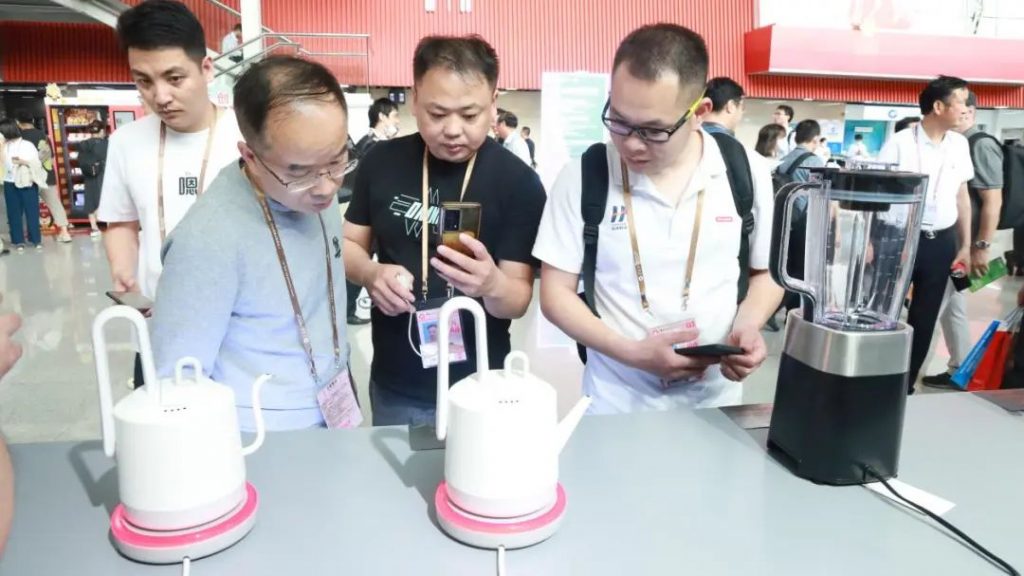 全球客商云集！設(shè)計(jì)城企業(yè)出征廣交會實(shí)力“吸睛”