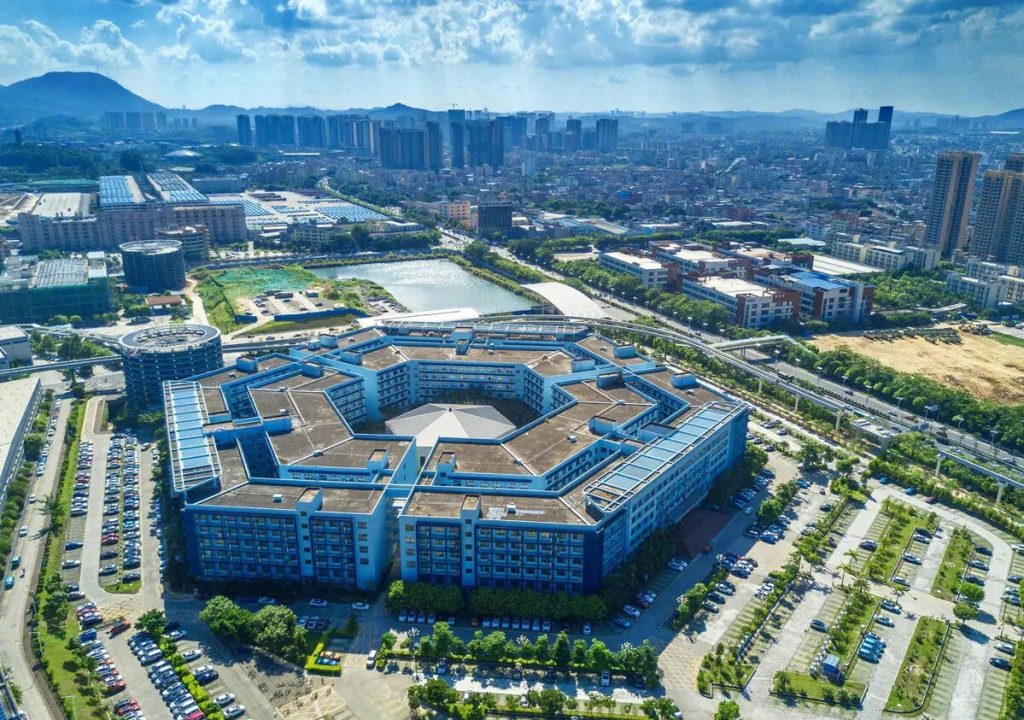 “漫走設計”打卡深圳 探索設計之都的創(chuàng)新密碼