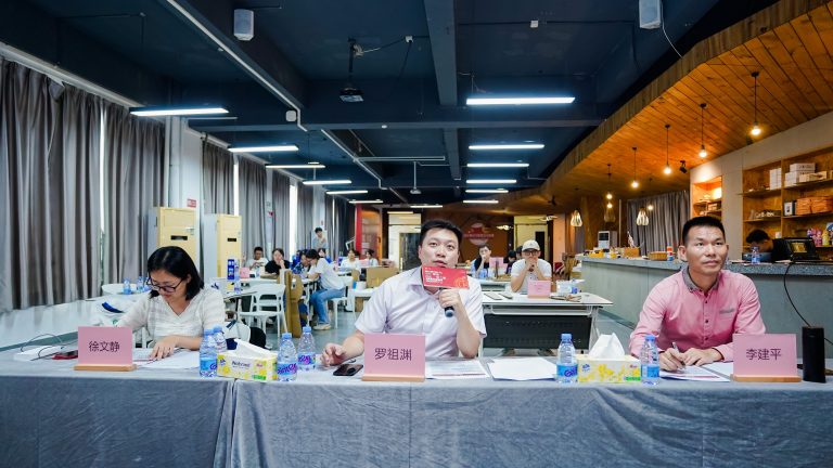 創(chuàng)意技能大比拼 設(shè)計(jì)師玩出新腦洞