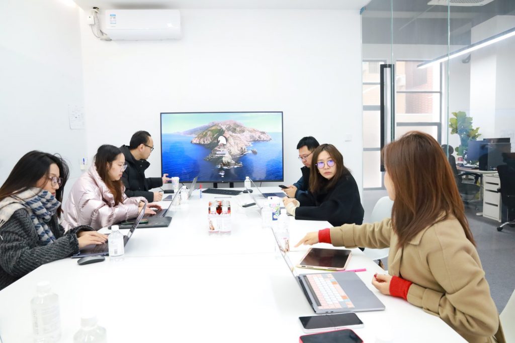 設(shè)計(jì)城攜手阿里團(tuán)隊(duì) 探索“AI+設(shè)計(jì)”智能協(xié)同辦公